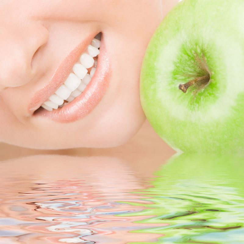 Why Choose Teeth Whitening in Trumbull CT?