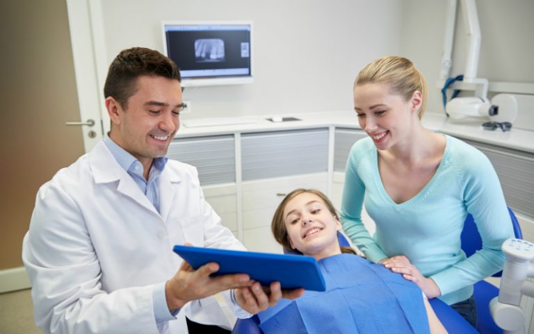 Benefits of Attending a Family Dental Care Clinic in Lincoln Square